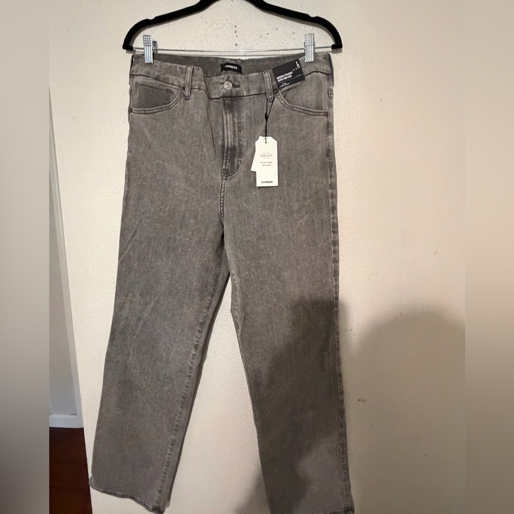 Express Slim Straight Jeans in Light Gray